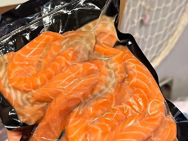 Лосось шматки б/ш