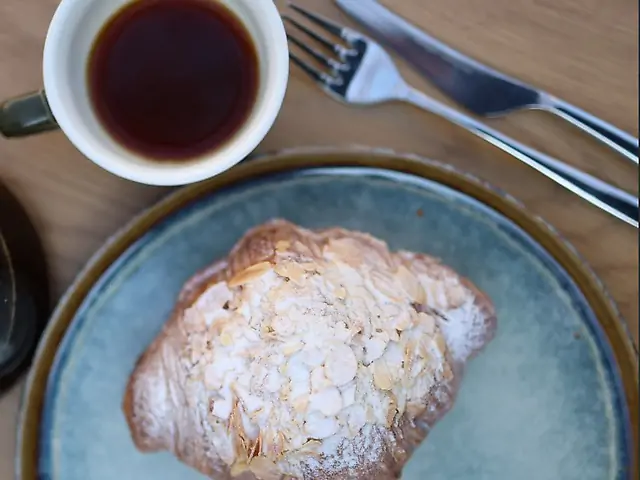 Мигдалевий круасан