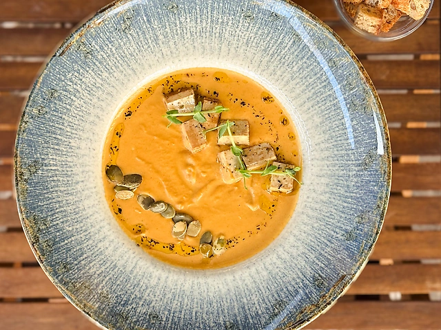 Суп гарбузовий з тофу