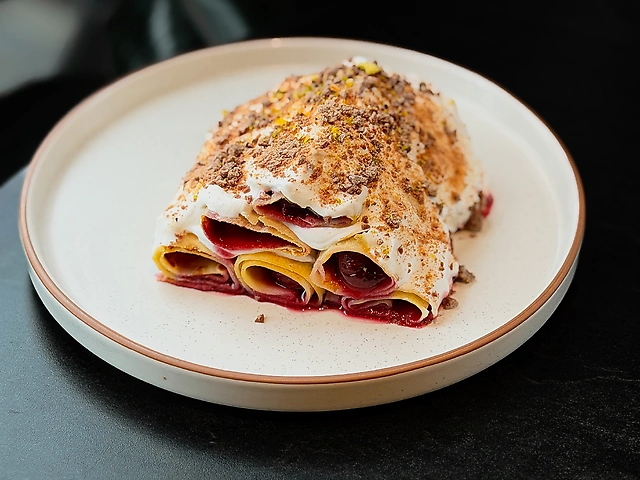 Монастирська хата