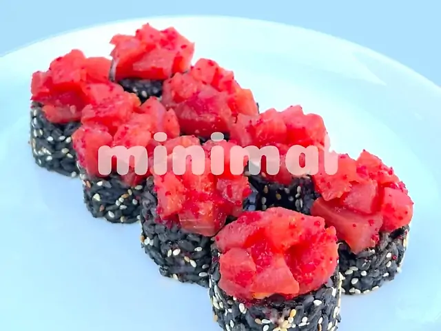 Фелікс з лососем