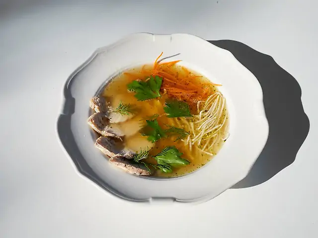 Курячий бульйон