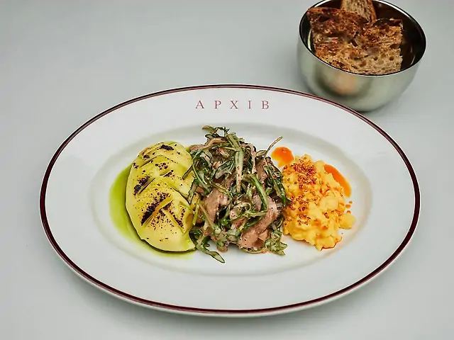 Сніданок з ростбіфом