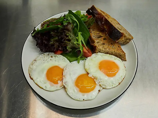 Оката яєчня