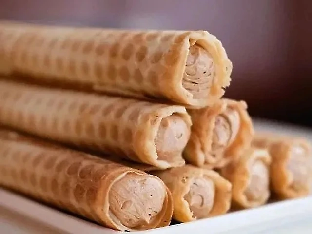 Вафельная трубочка