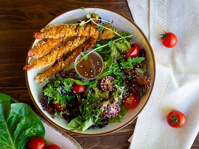 Боул з хрусткою креветкою