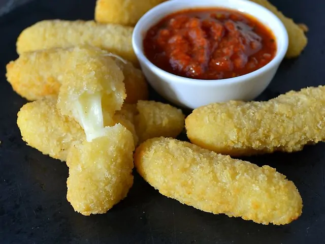 Сирні палички