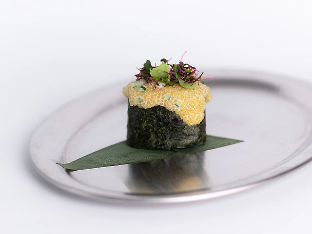 Гункан з ікрою щуки