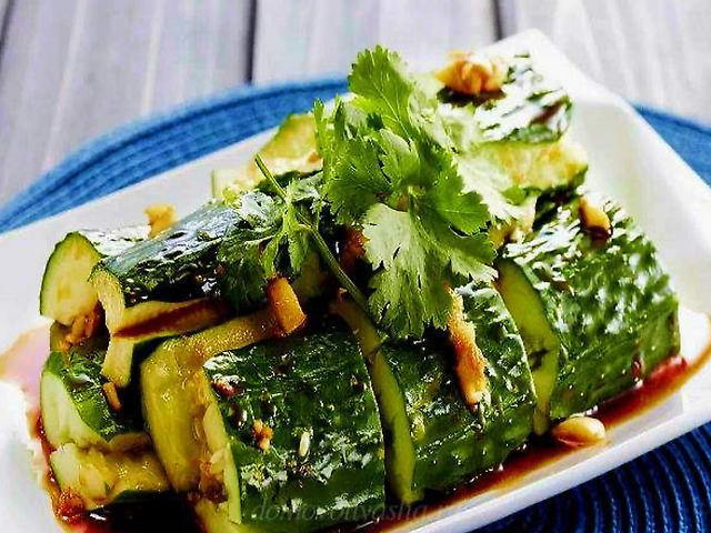 Биті огірки