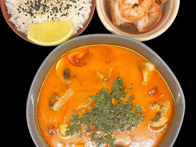 Том ям з Креветкою на кокосовому молоці