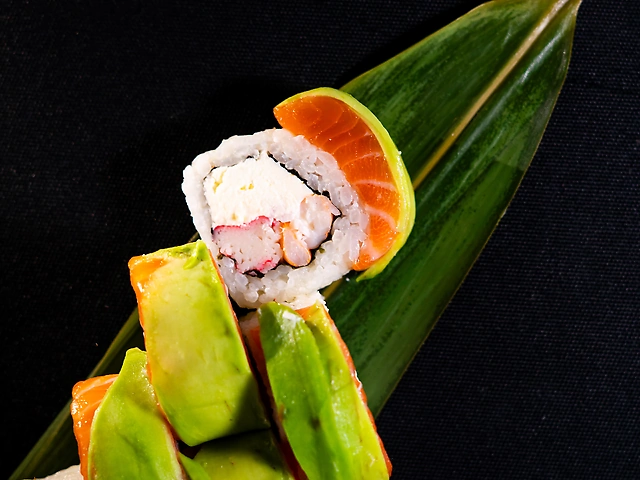 Рол Сантоку