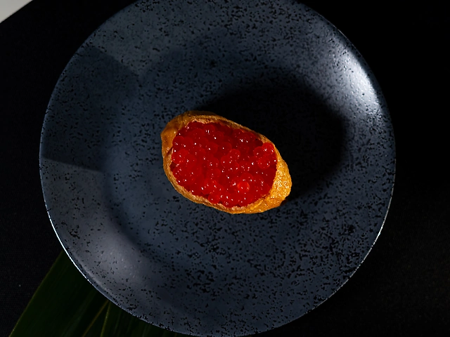 Інарі Ікра червона