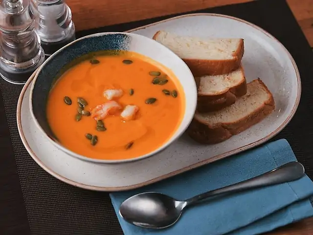 Крем - суп гарбузовий з креветкою