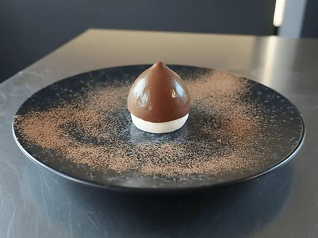 Мусове тістечко фундук