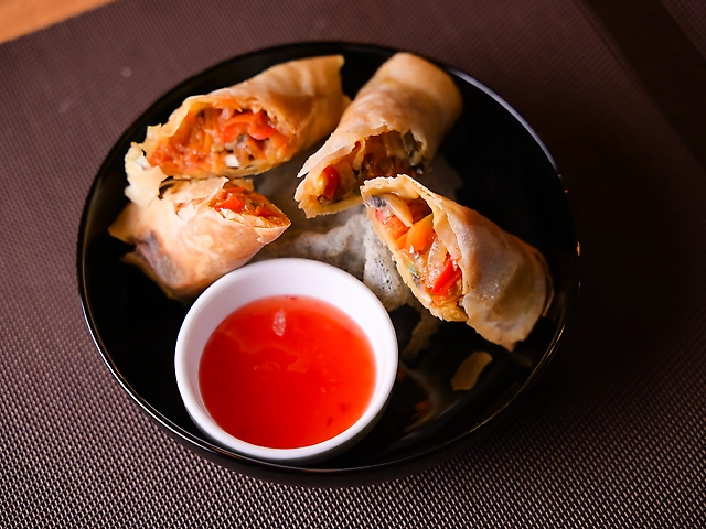 Харумакі з овочами