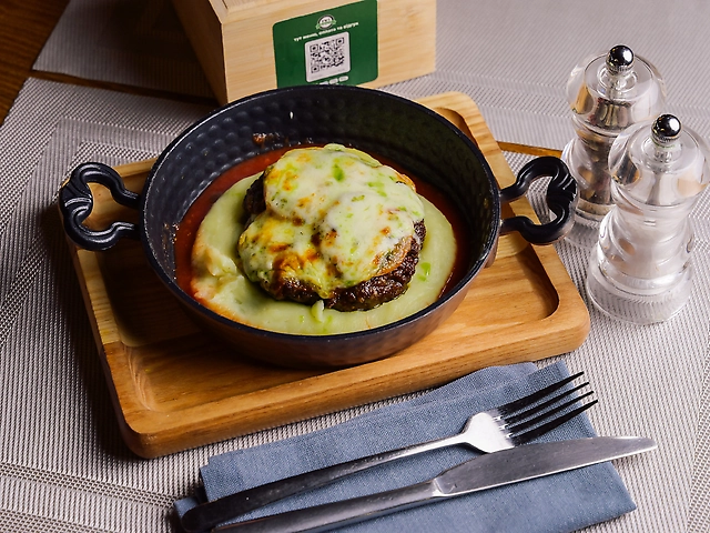 Біфштекс Міланський