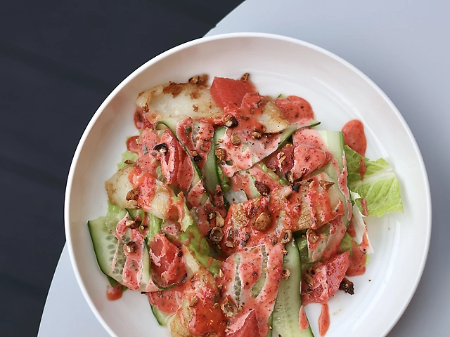 Салат з кальмаром