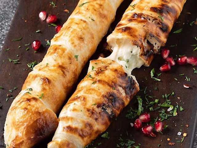 Моцарела в тісті