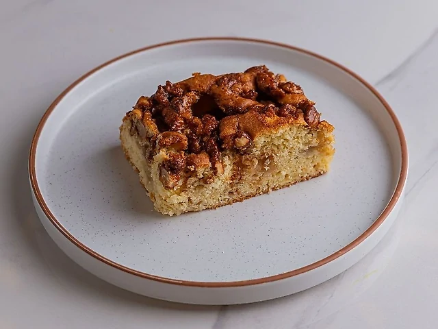 Шарлотка з яблуками