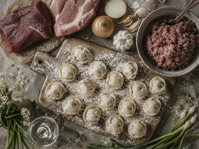 Пельмені зі Свининою та Яловичиною