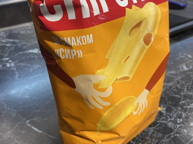 Чипсы с вкусом сыра