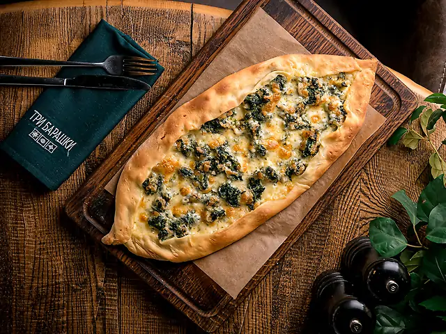 Піде з телятиною та шпинатом