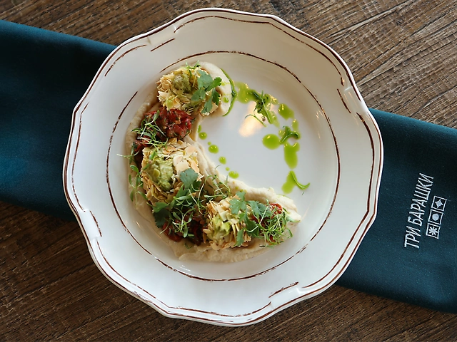 Броколі в мигдальних пластівцях