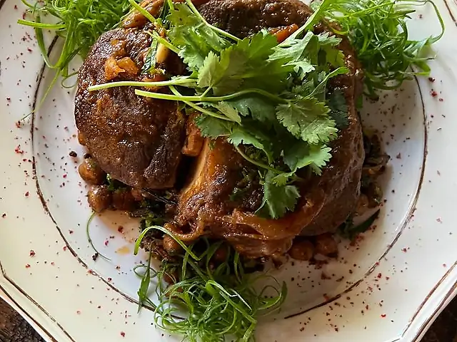 Особуко по-східному з нутом