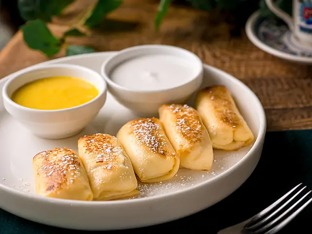 Млинці з солодким сиром