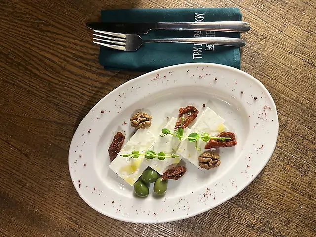 Домашня бринза, овеча