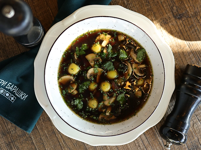 Грибна юшка