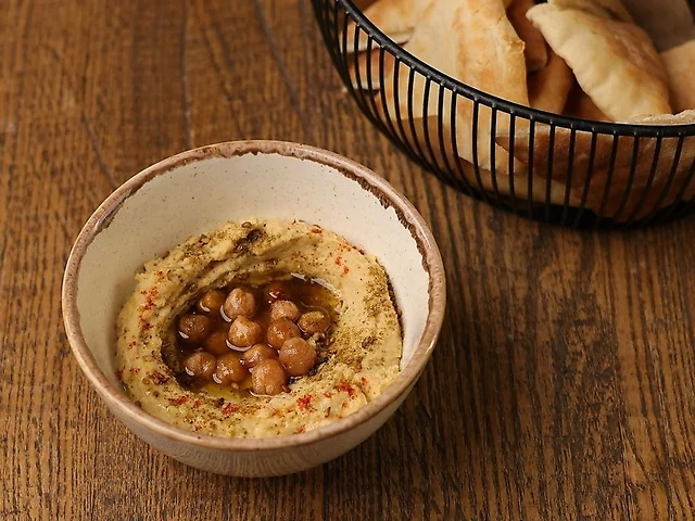 Хумус з тахіні