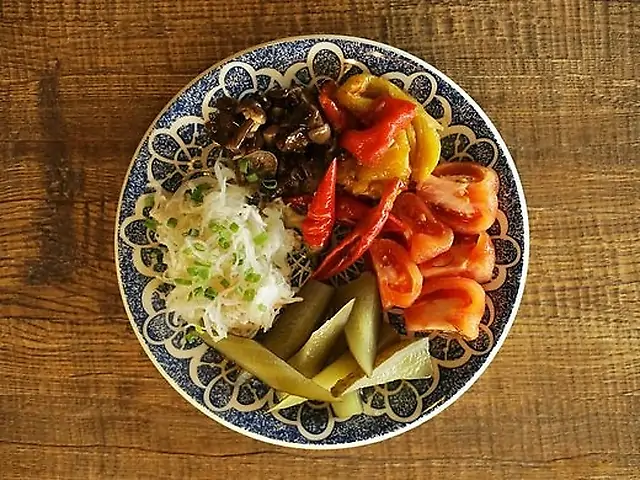 Соління з льоху