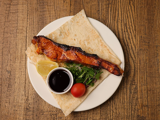 Стейк з осетра