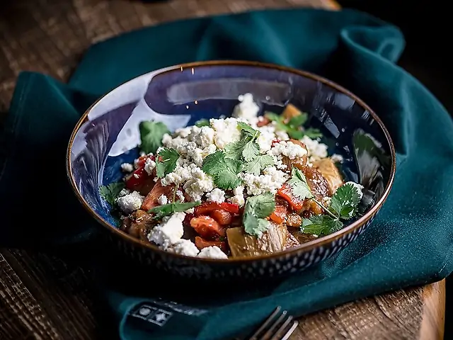 Печені овочі з бринзою