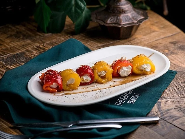 Рулети з перцю