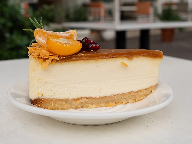 Чізкейк класичний