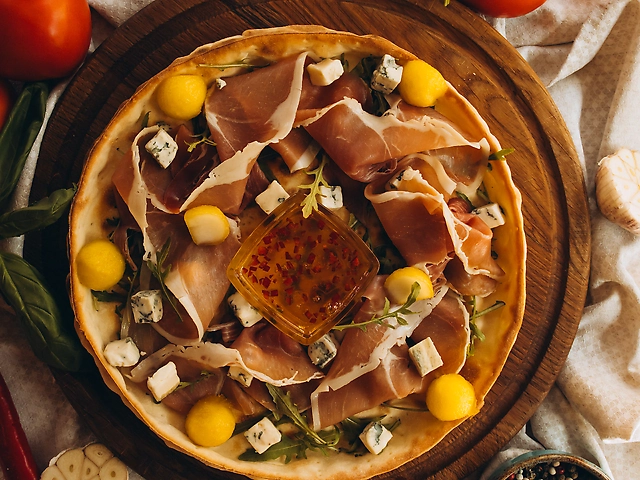 Пиріг з прошутто