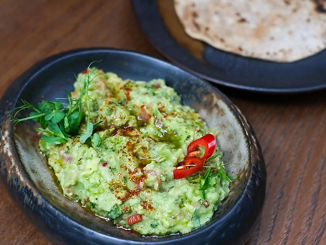 Guacamole with chapati