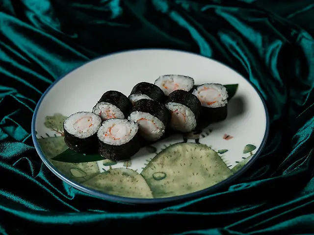 Макі рол з креветкою