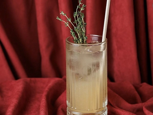 Лимонад грейпфрут-тім'ян