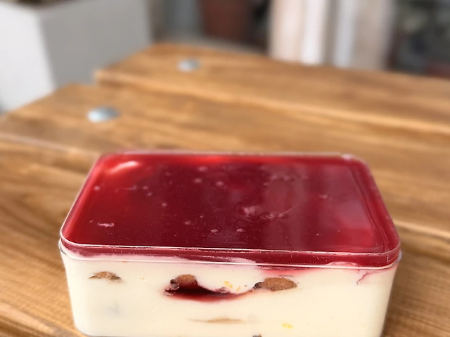 Тірамісу кава/вишня