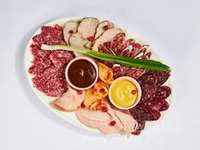 М'ясне асорті
