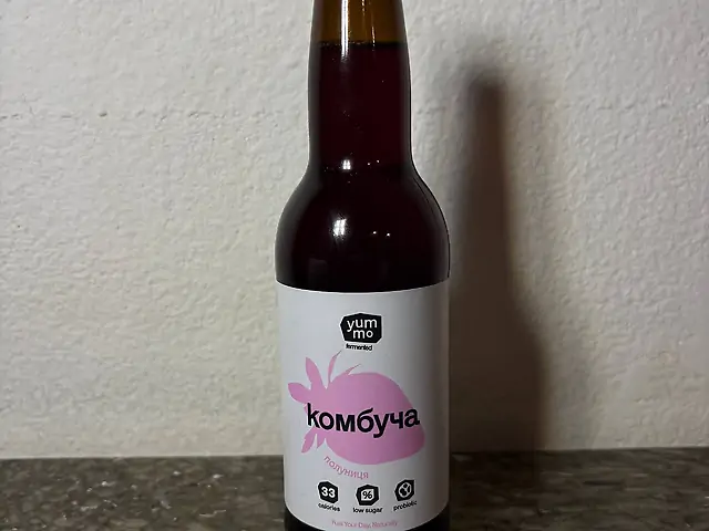 Комбуча Полуниця Yummo