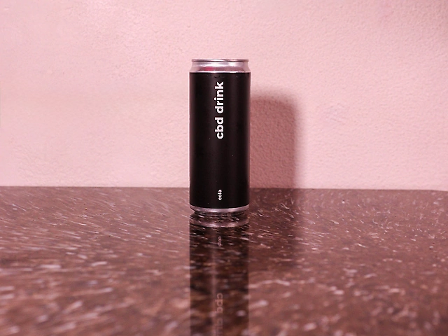 CBD DRINK: COLA