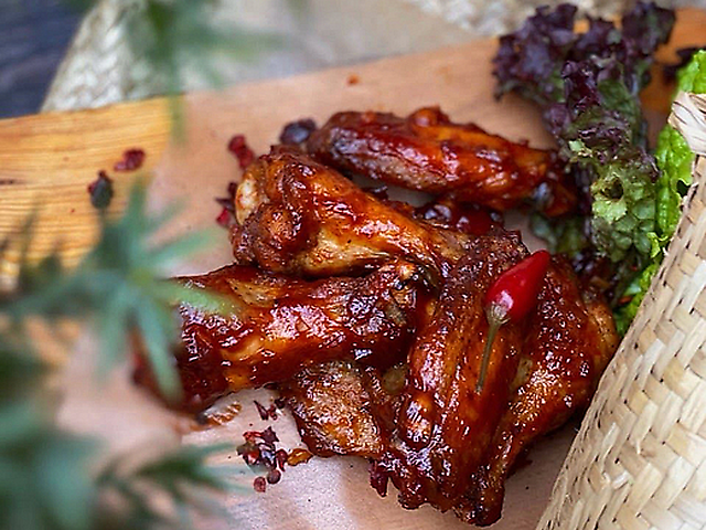 Курячі крильця BBQ