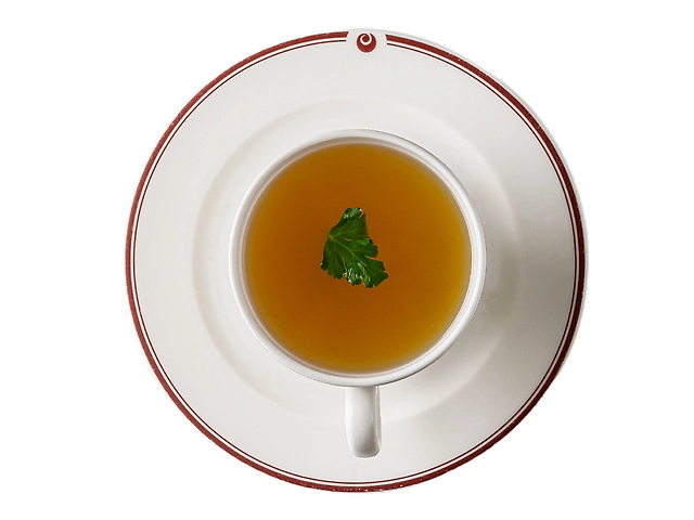 Чашка бульйону