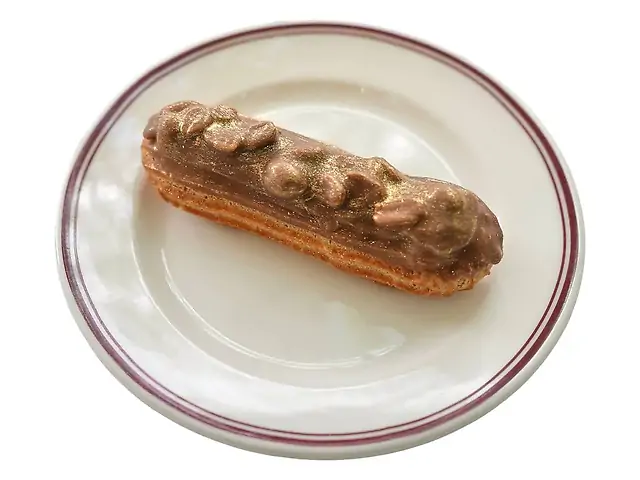 Еклер Снікерс