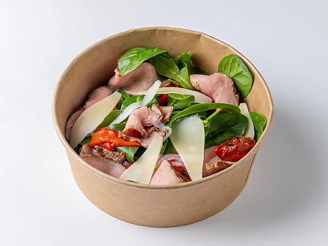 Салат з телятиною