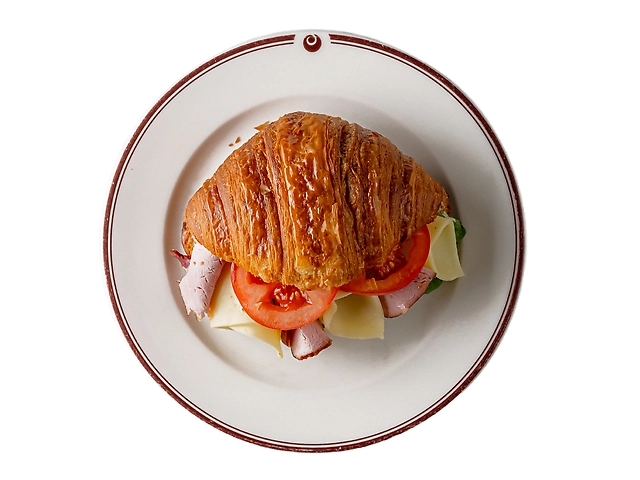 Круасан з шинкою та сиром